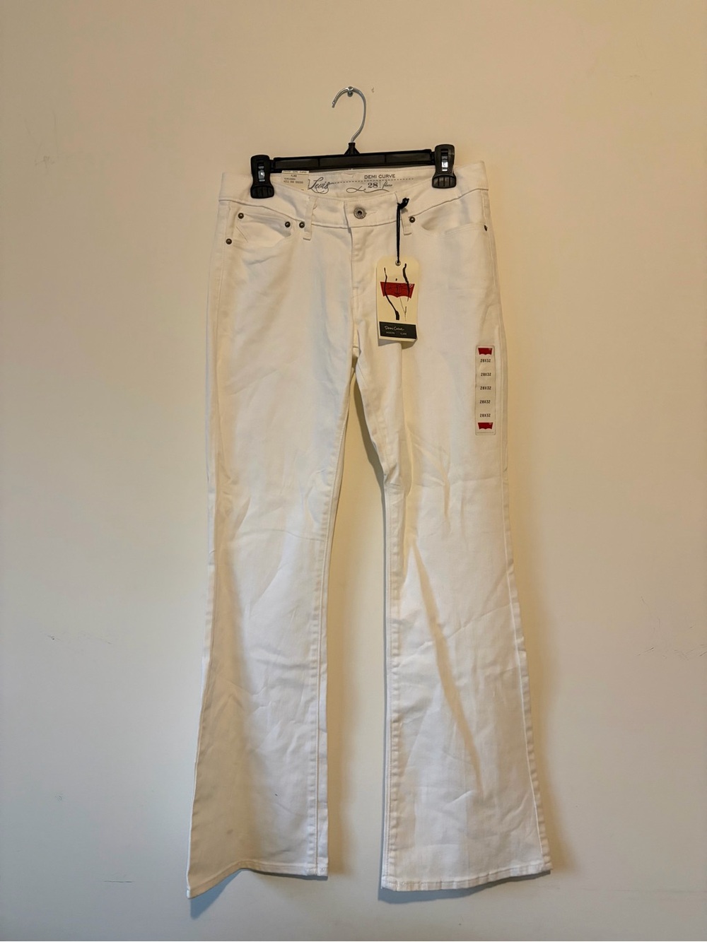 Levi’s Demi Curve Women’s White High-Rise Flare Jeans - Picture 2 of 6